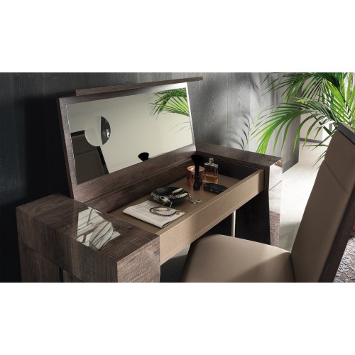 AL. MAT fésülködőasztal