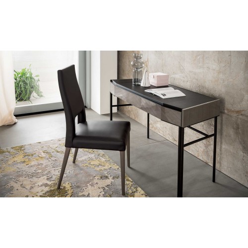 AL. OLI fésülködőasztal