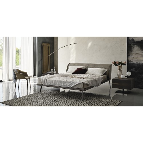 Cat. Ayrton franciaágy