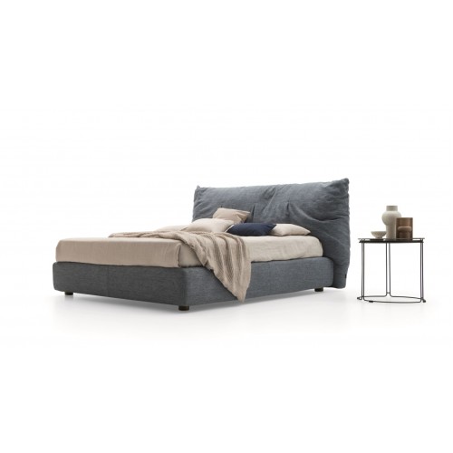 Dit. Pap. franciaágy