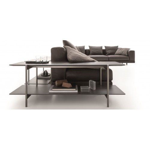 Dit. Ery. dohányzóasztal