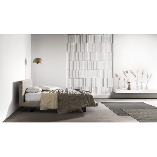 Home Italy Tiny franciaágy