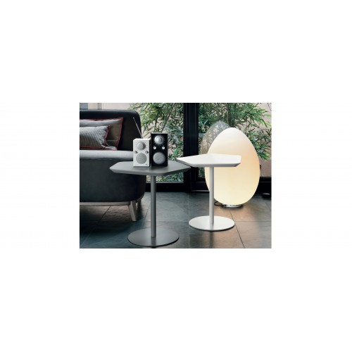 TMS. Caruso dohányzóasztal