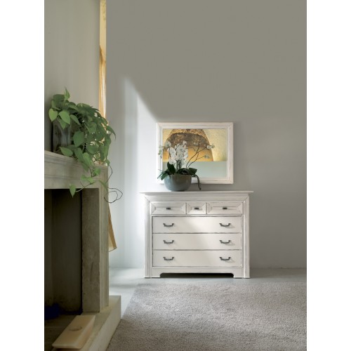 Ton. Pinto hálószoba komód