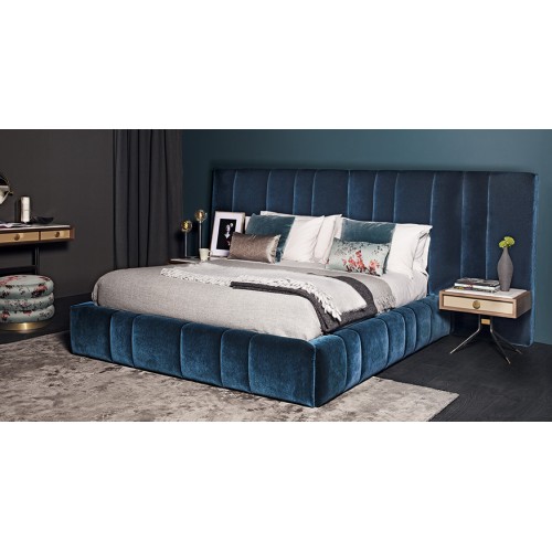 VIB. Italo franciaágy