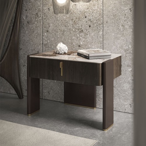 Cat. Julian éjjeliszekrény